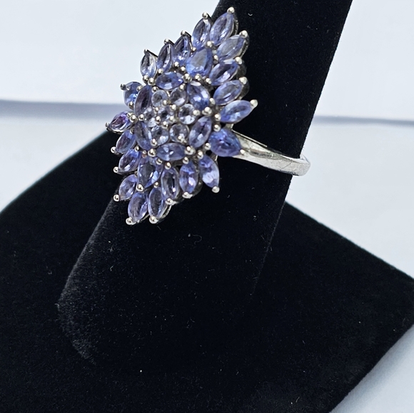 Genuine 4.35 Carat Tanzanite Cluster Ring in Sterling Silver Size 8 😍 - Picture 9 of 11